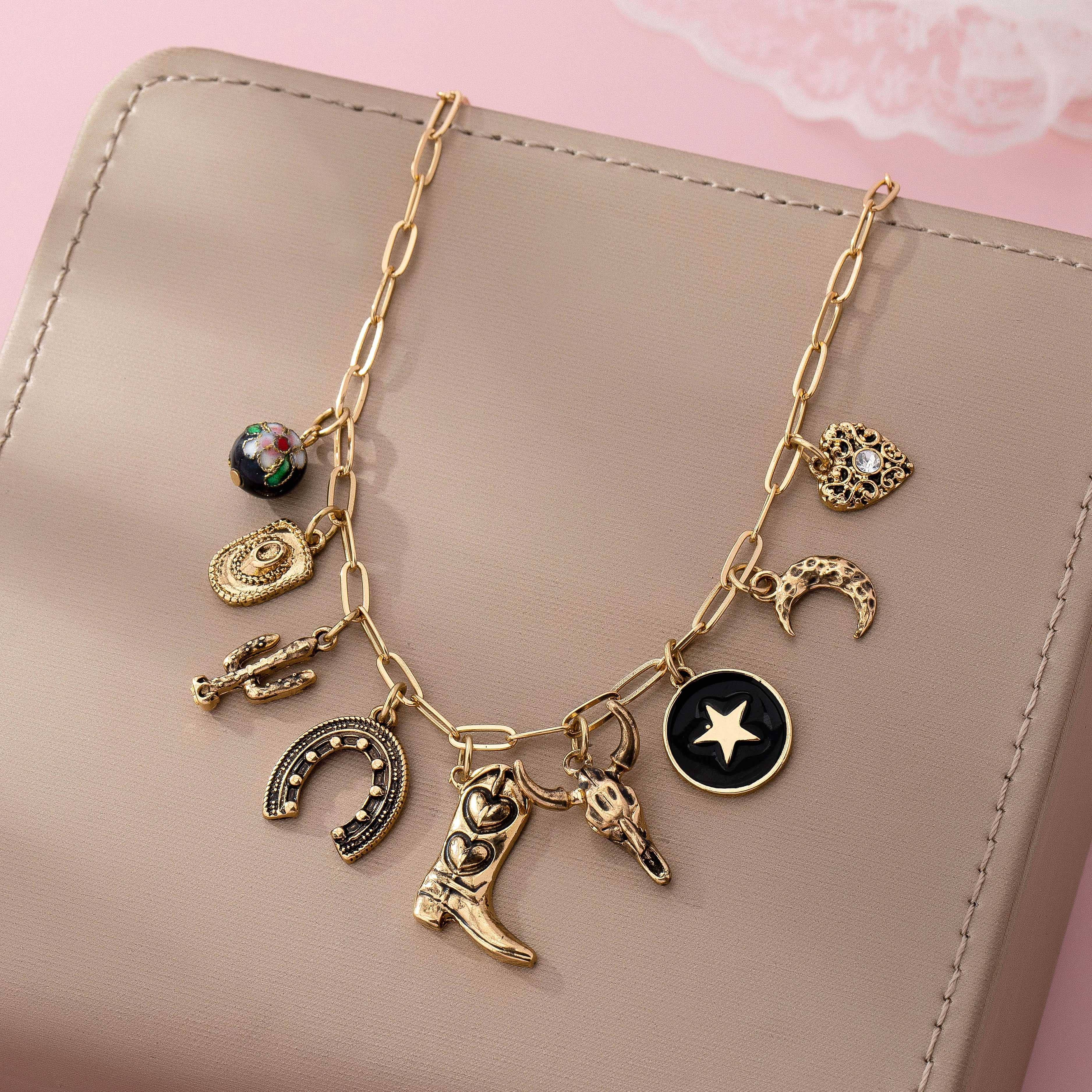 Western Charm Necklace - Boot cross heart | 80N92762: GOLD