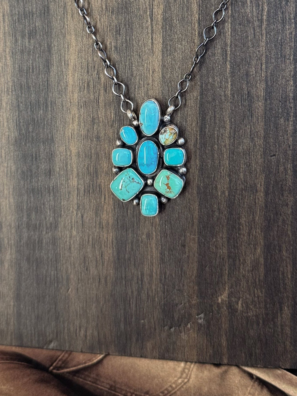 The Avy Necklace