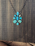 The Avy Necklace