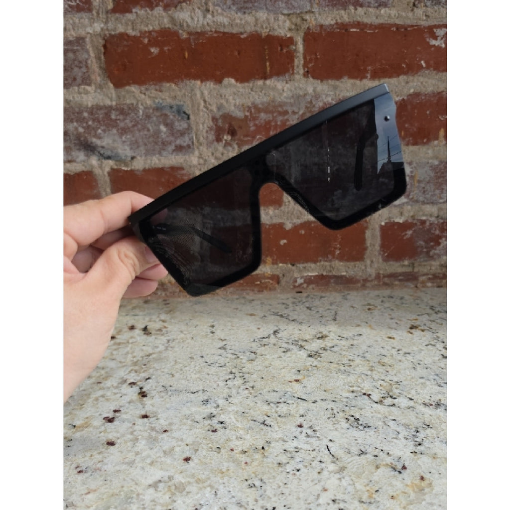 Quay Australia Black Shield Sunglasses with Gray Lenses