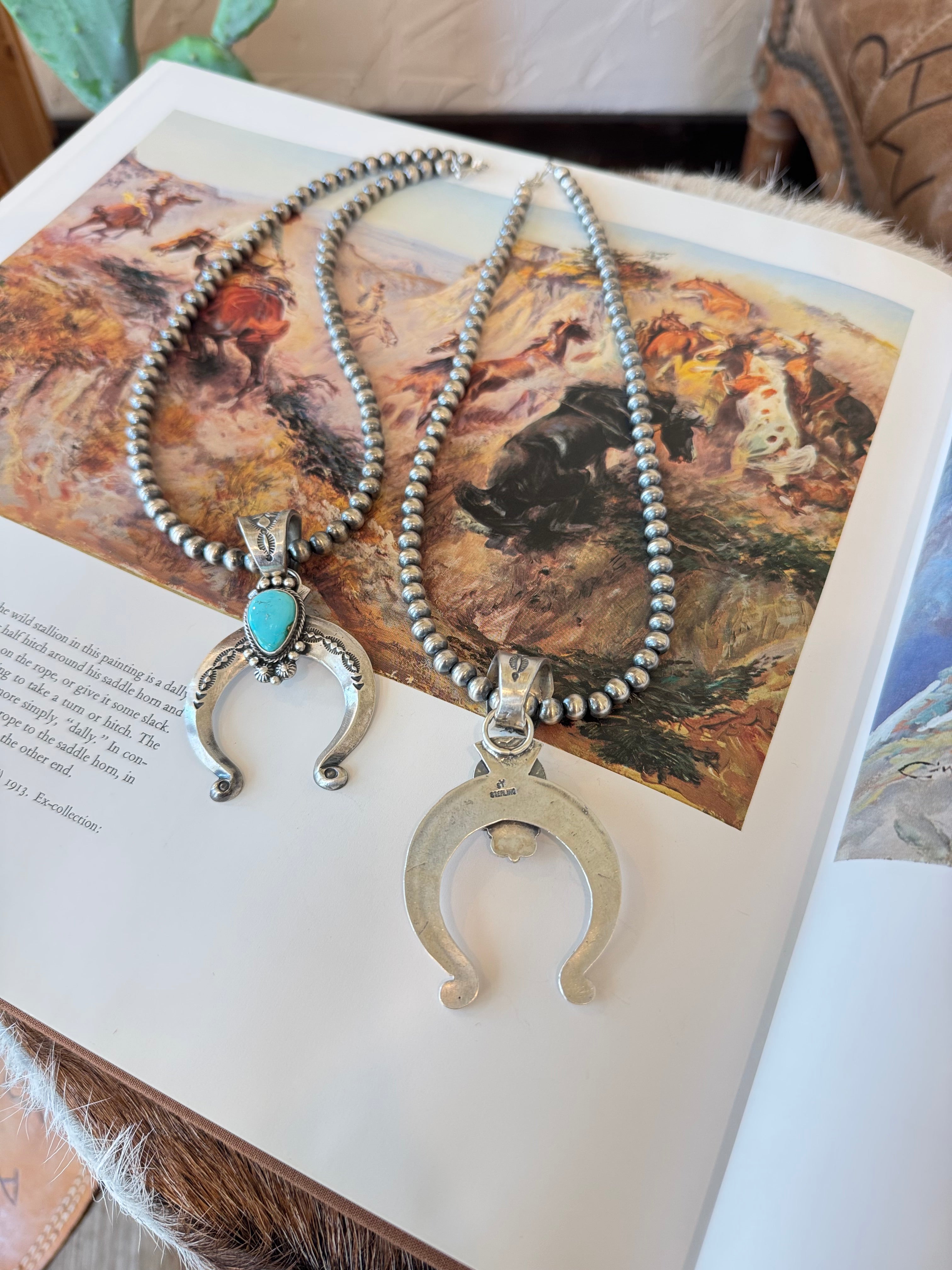 The Naja on Navajo Pearls Necklace