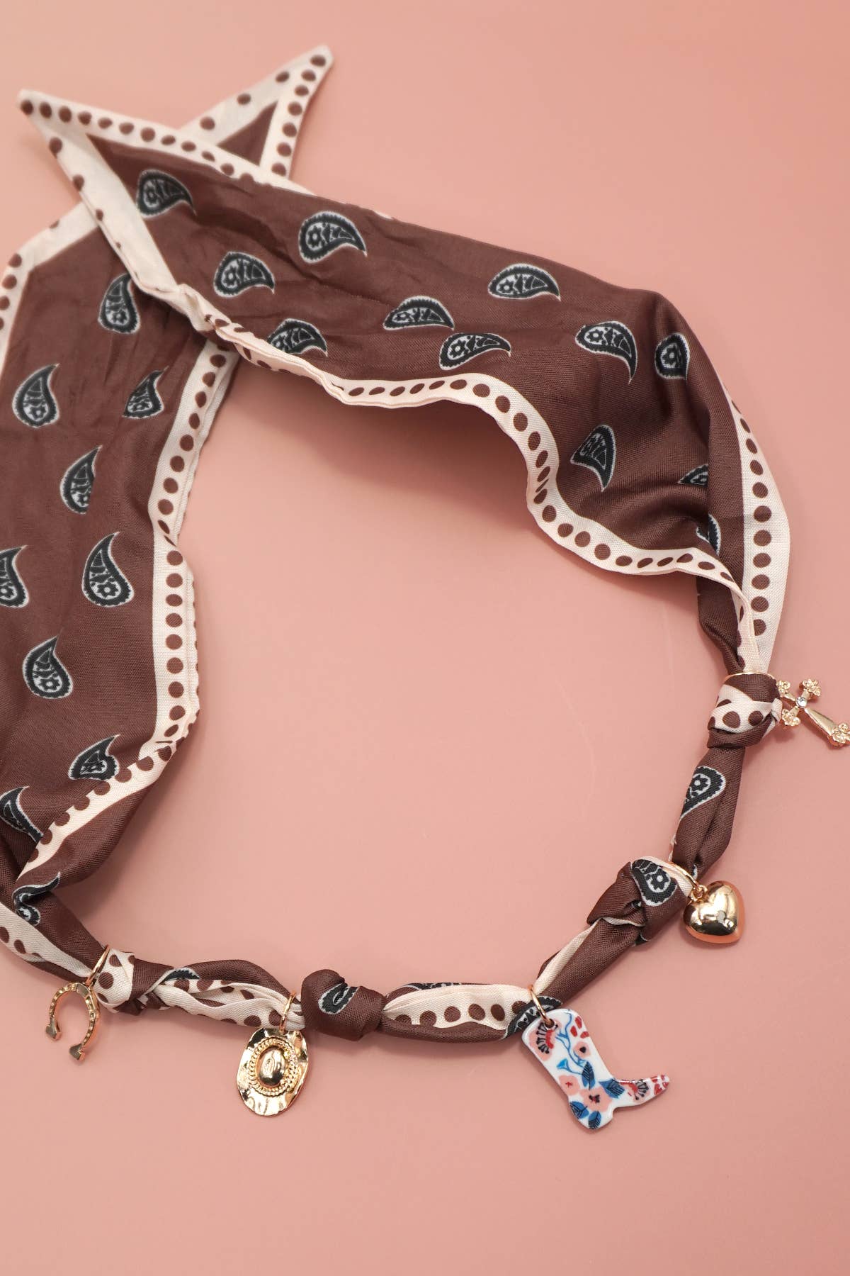 SCARF CHARM NECKLACE-BOOT HAT CROSS HORSESHOE | 80N92349: GOLD