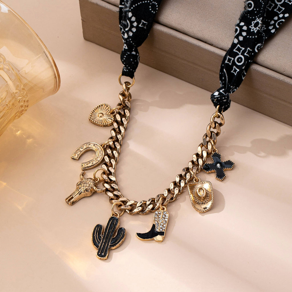 CHARM ANIMAL SCARF NECKLACE-WESTERN CROSS BOOT HAT |80N92703: GOLD