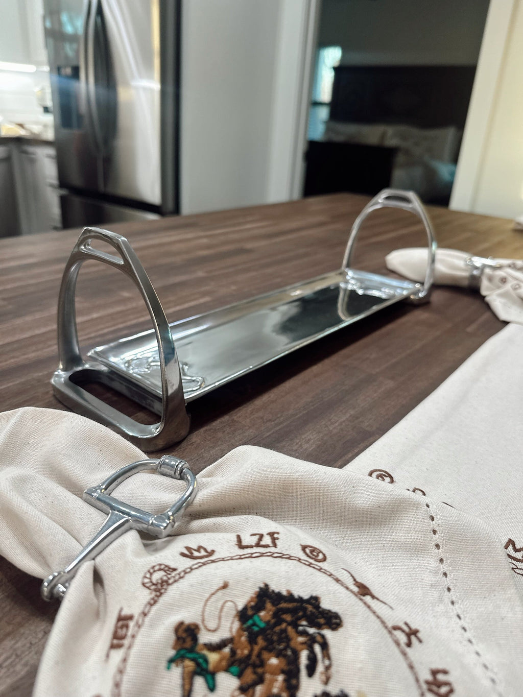 The Stirrup Tray